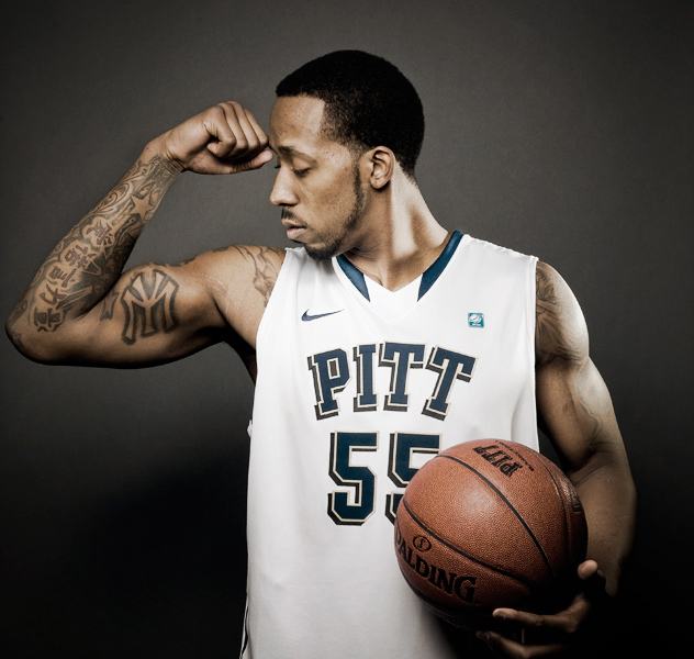 http://www.vaughnwallace.com/files/gimgs/10_bb6.jpg